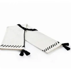 Blankets & Throws-Kirkland's Home Anna Black And White Diamond Throw White/Black