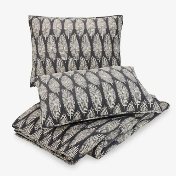 Quilts-Kirkland's Home Ayesha Curry Black And White Leaf Queen Quilt Set Black/White