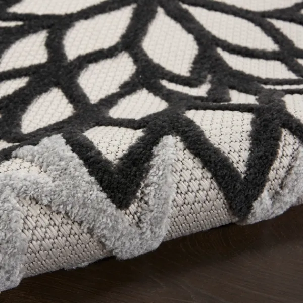 Outdoor Rugs-Kirkland's Home Black And White Floral Outdoor Area Rug, 7X10 Black/White