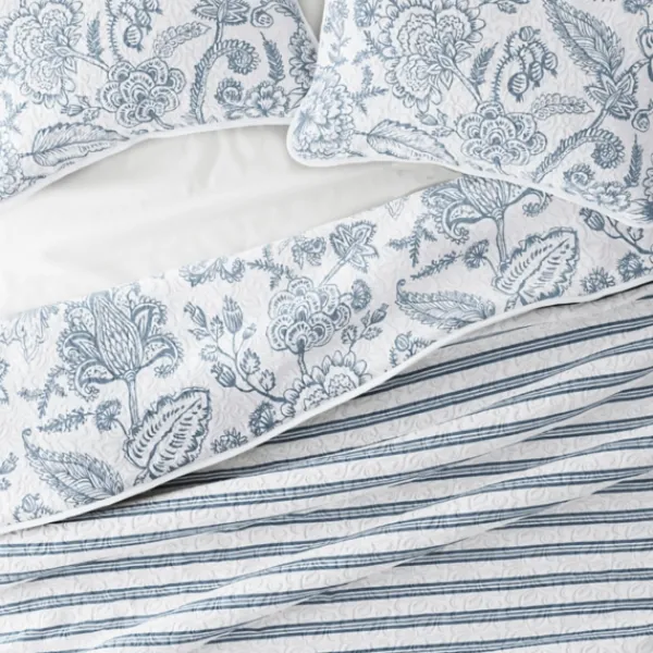 Quilts-Kirkland's Home Blue Jacobean Reversible 3-Pc. King Quilt Set Blue/White