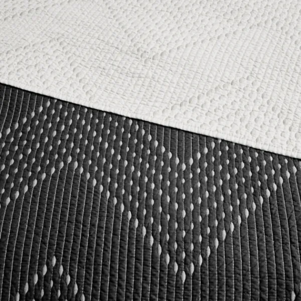 Bedspreads & Coverlets-Kirkland's Home Chevron Full/Queen 3-Pc. Coverlet Set Black
