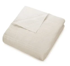 Quilts-Kirkland's Home Cream Atmosphere King Quilt Ivory