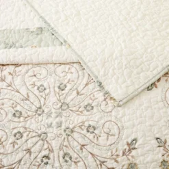 Bedspreads & Coverlets-Kirkland's Home Cream Vintage Treasure Queen Bedspread Ivory/Green