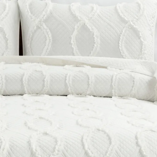 Quilts-Kirkland's Home Daisy Trellis Ruffles 3-Pc. Queen Quilt Set White