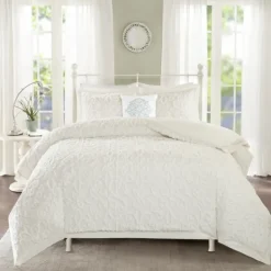 Comforters-Kirkland's Home Floral California King 4-Pc. Comforter Set White