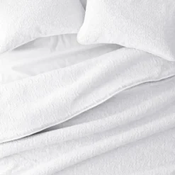 Quilts-Kirkland's Home Floral Stitch 2-Pc. Twin Quilt Set White