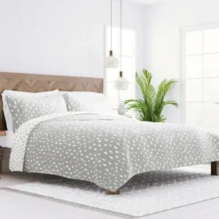 Quilts-Kirkland's Home Gray Dotted Reversible 2-Pc. Twin Quilt Set Gray/White