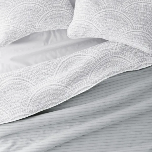 Quilts-Kirkland's Home Gray Scalloped Reversible 3-Pc. King Quilt Set Gray/White