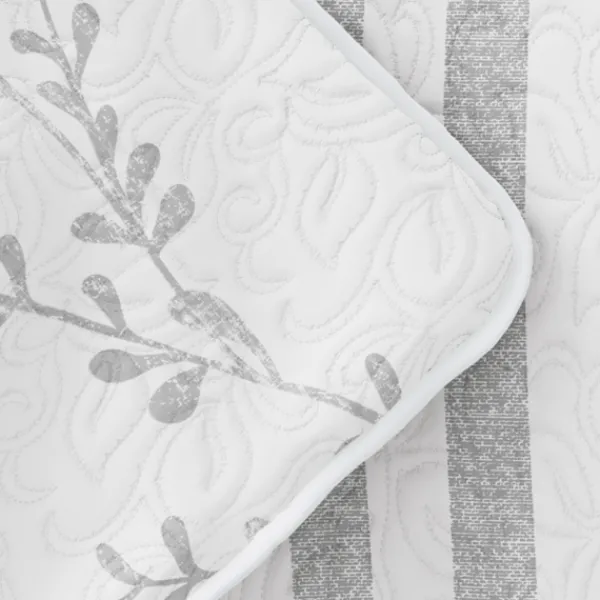 Quilts-Kirkland's Home Gray Vines Reversible 3-Pc. King Quilt Set Gray/White