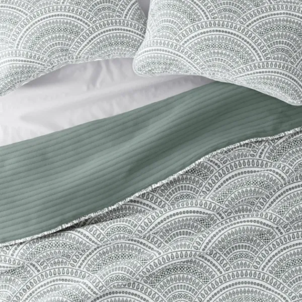 Quilts-Kirkland's Home Green Scalloped Reversible 2-Pc. Twin Quilt Set Green/White
