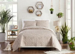 Quilts-Kirkland's Home Justina Blakeney Abrazo 3-Pc. Queen Quilt Set Tan