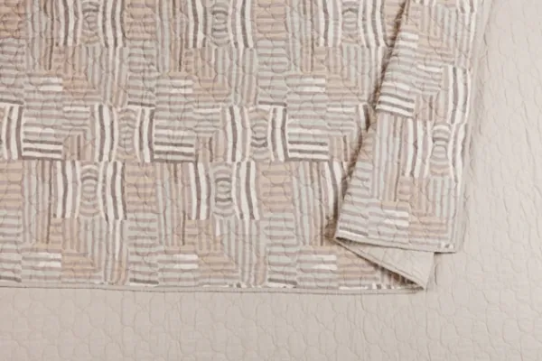 Quilts-Kirkland's Home Justina Blakeney Abrazo 3-Pc. Queen Quilt Set Tan