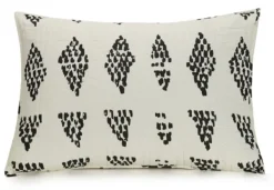 Quilts-Kirkland's Home Justina Blakeney Prosperity 2-Pc. Twin Quilt Set Black/White