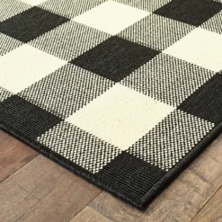 Outdoor Rugs-Kirkland's Home Madura Buffalo Check Outdoor Runner Black/White