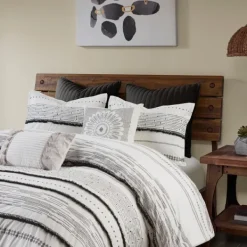 Duvets-Kirkland's Home Mia Striped 3-Pc. Queen Duvet Cover Set White