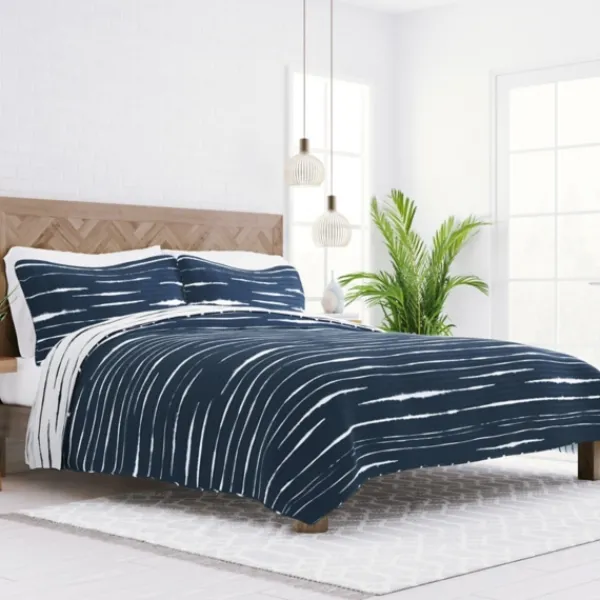 Quilts-Kirkland's Home Navy Linear Reversible 2-Pc. Twin Quilt Set Blue/White