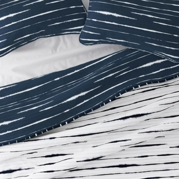 Quilts-Kirkland's Home Navy Linear Reversible 2-Pc. Twin Quilt Set Blue/White