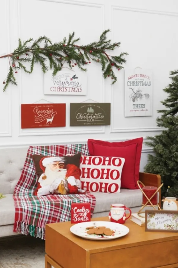 Blankets & Throws-Kirkland's Home Red Green White Traditional Plaid Throw Blanket Red/Green