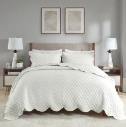Quilts-Kirkland's Home Scalloped Crinkle 3-Pc. Full/Queen Quilt Set Ivory