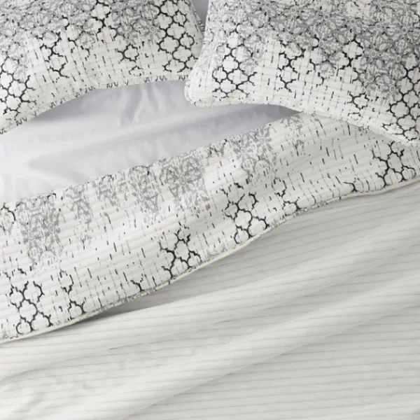 Quilts-Kirkland's Home White Trellis Reversible 3-Pc. Queen Quilt Set White/Gray