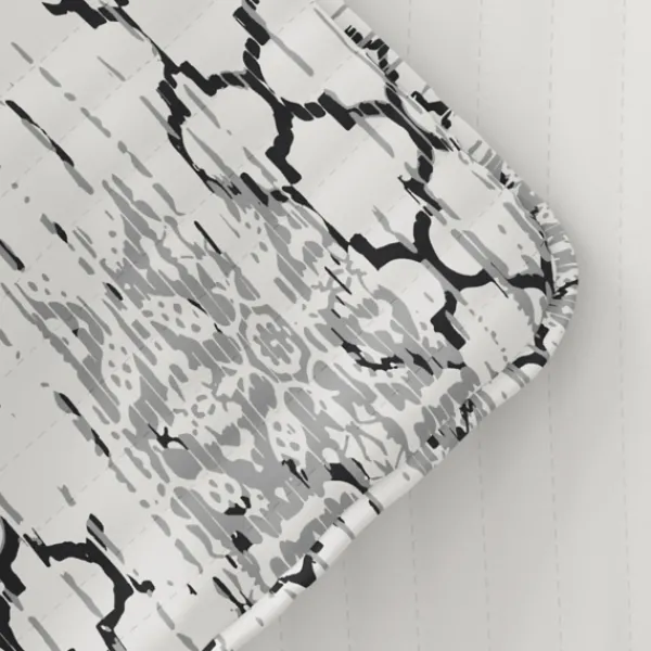 Quilts-Kirkland's Home White Trellis Reversible 3-Pc. King Quilt Set White/Gray