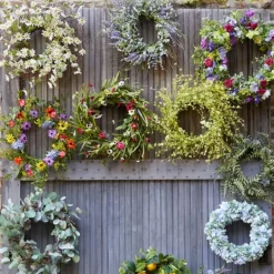 Wreaths-Kirkland's Home White Wild Daisies Wreath White/Green